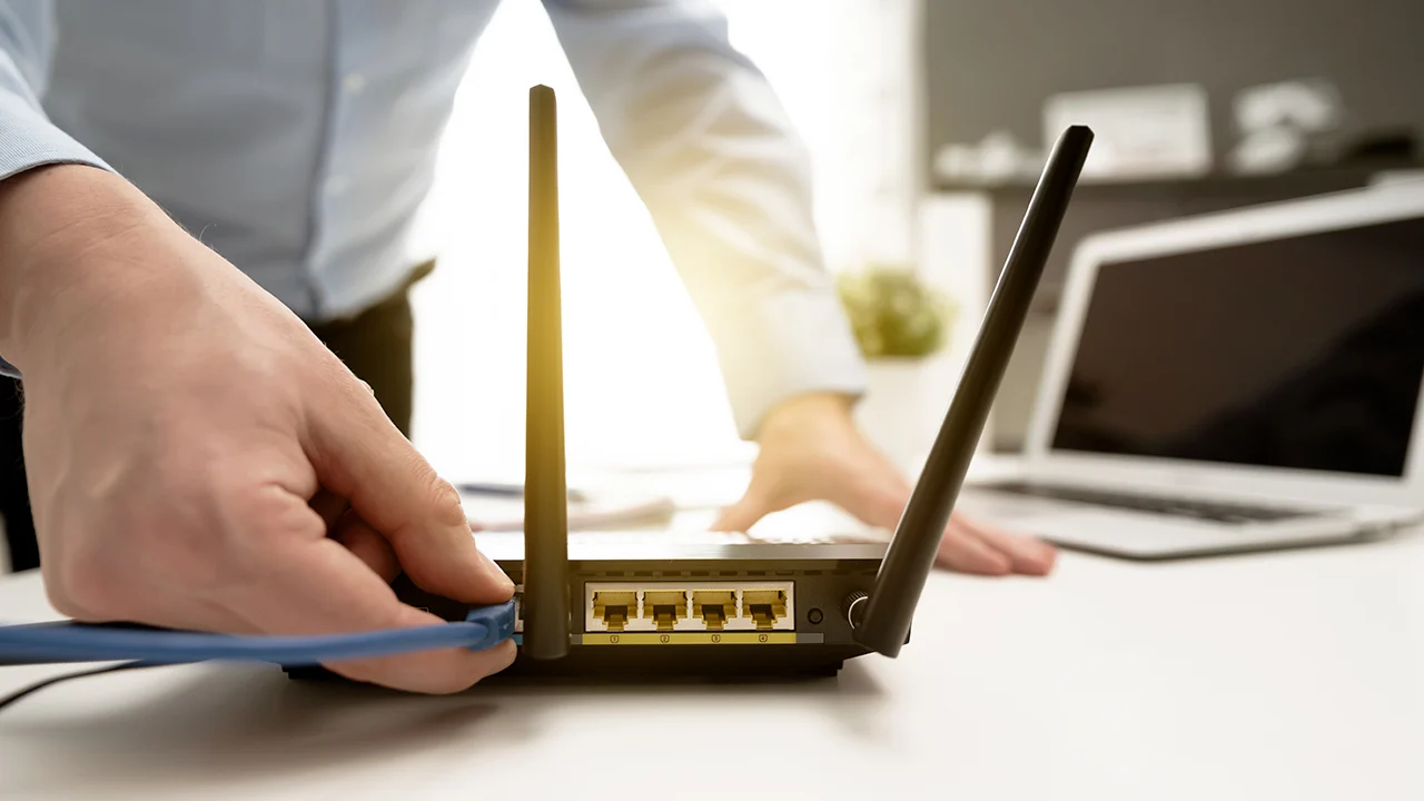 Jenis - Jenis Router Berdasarkan Mekanismenya | Bitmatic